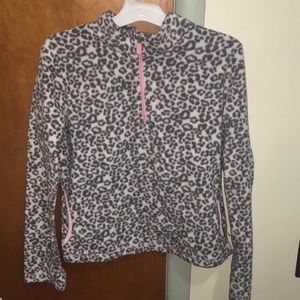 I’m selling a sweater